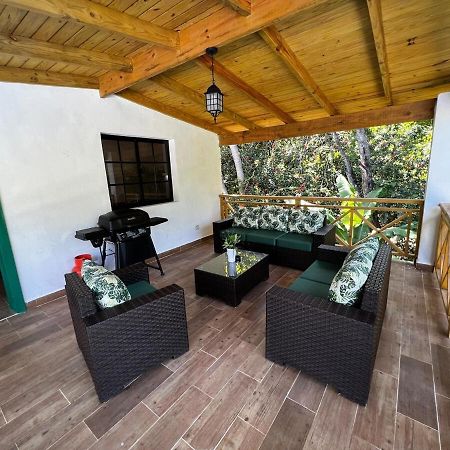 Jarabacoa Villas With Private Pool And Parking Extérieur photo