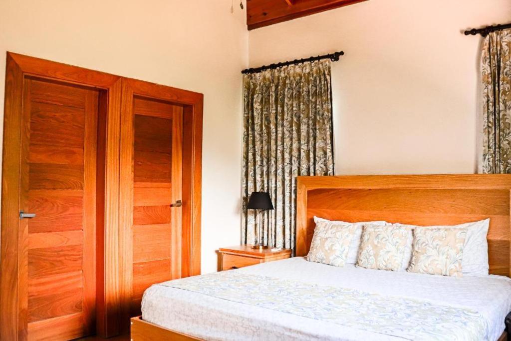 Jarabacoa Villas With Private Pool And Parking Extérieur photo